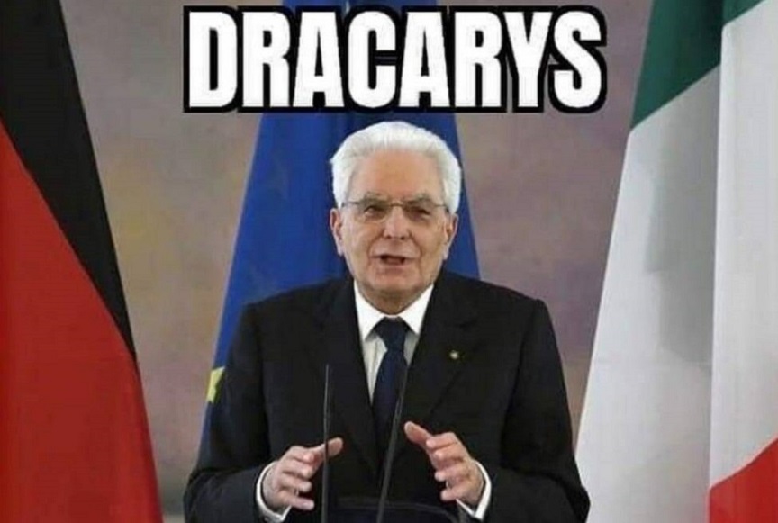 draghi ha ottenuto la fiducia: meme sergio mattarella