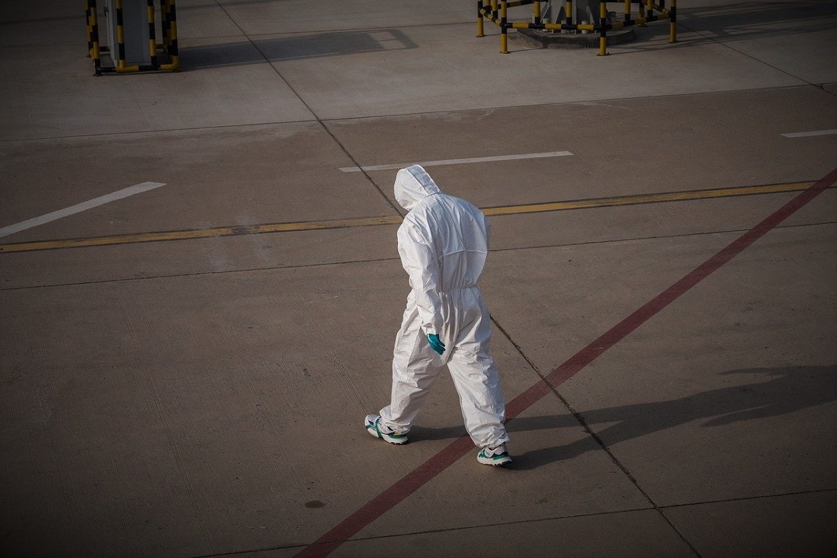 Stato di emergenza, Governo