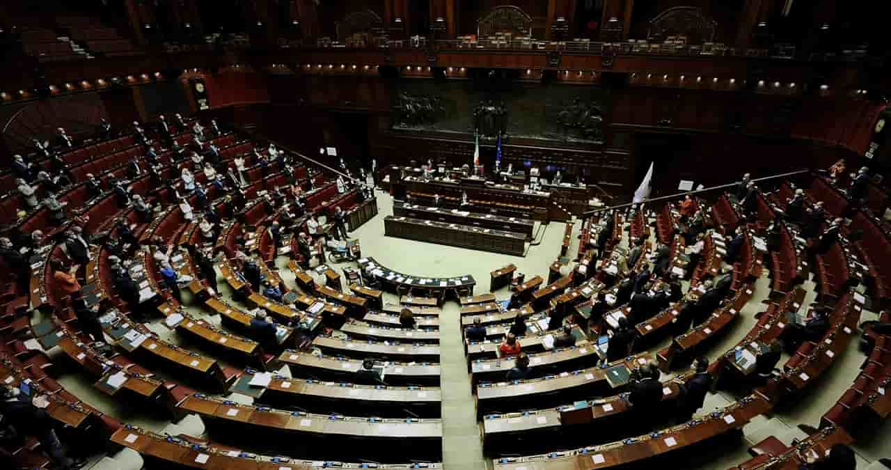 Parlamento e riforme istituzionali, Campagna elettorale