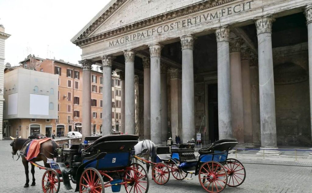 Pantheon, Piazza della Minerva (Roma)