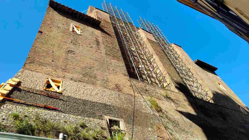Torre dei Conti, Roma